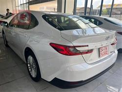 تۆیۆتا کامری